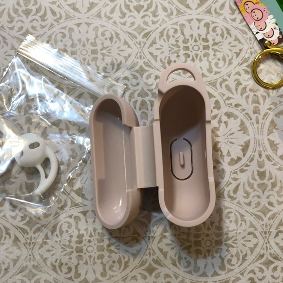 AirPod Pro Case Set - Picture 5 of 8